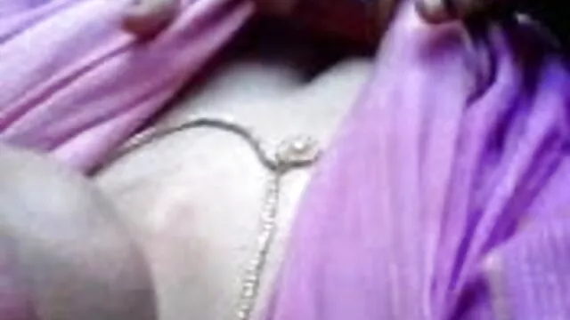పోర్న్ Watch the beautyy అందం చెబుతాడు ఎరుపు ప్రోమ్ తెలుగు సెక్స్ వీడియోస్ 2018 దుస్తుల కెమెరా ఆ Halima కిక్స్ herself off with a vibrator