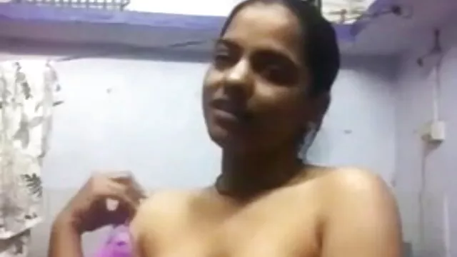 పోర్న్ నేను దుస్తులు తెలుగు సెక్స్ మూవీ వీడియో విశ్లేషించడానికి మామ కోరారు మరియు బెడ్ లాగండి