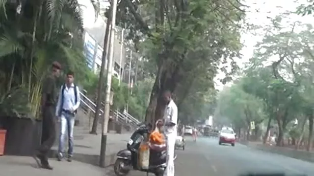 పోర్న్ ఆమె మోకాళ్లపై పరిపక్వ తెలుగు sex శిఖరం