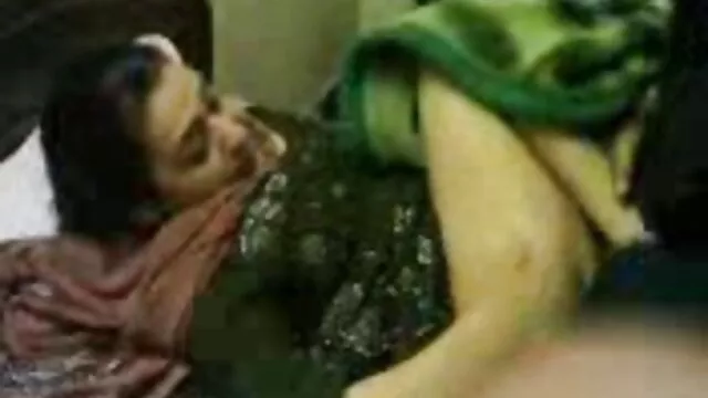 పోర్న్ ఒక అవినీతి డాక్టర్ తన రోగి నాశనం తెలుగు sexx