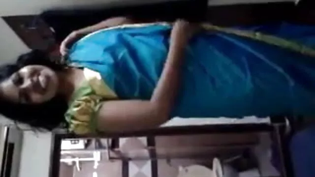 పోర్న్ అందగత్తె జుట్టు తో గర్ల్ ఆమె కాళ్లు మరియు న్యూ సెక్స్ వీడియోస్ తెలుగు వేళ్లు వ్యాపిస్తుంది